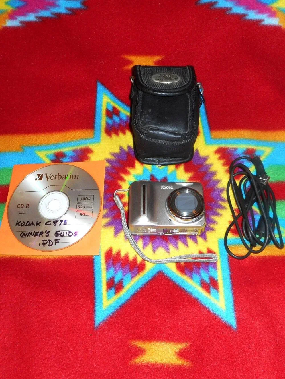 Kodak EasyShare C875 Silver Digital Camera w/Cord, SD Card, and Carry Case